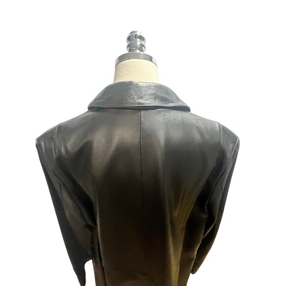 Modern Essentials Black Lambskin
Leather Button Front Mid Length
Coat Jacket xl - Picture 7 of 11